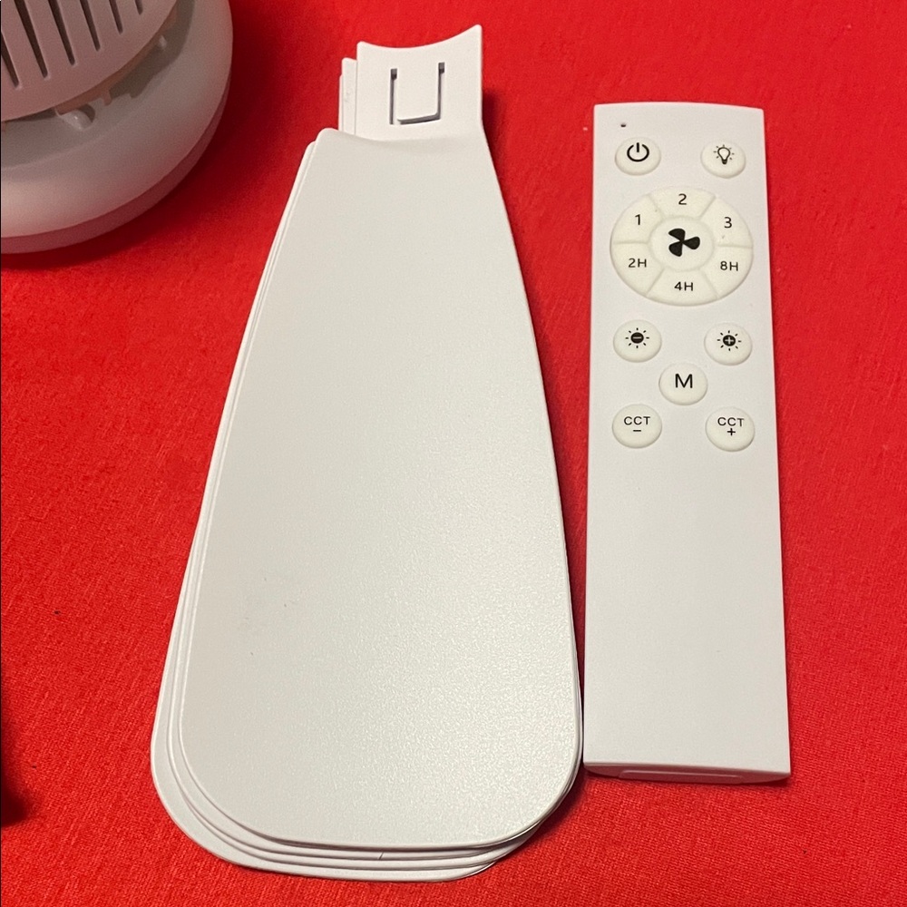 White Ceiling Fan with Remote Control - Picture 6 of 7